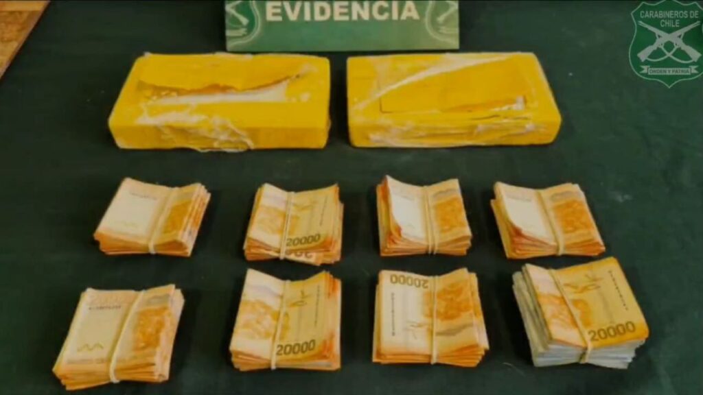 Golpe al narcotráfico concretó Carabineros de la 56ª Comisaría de Peñaflor al interior de un inmueble de la comuna